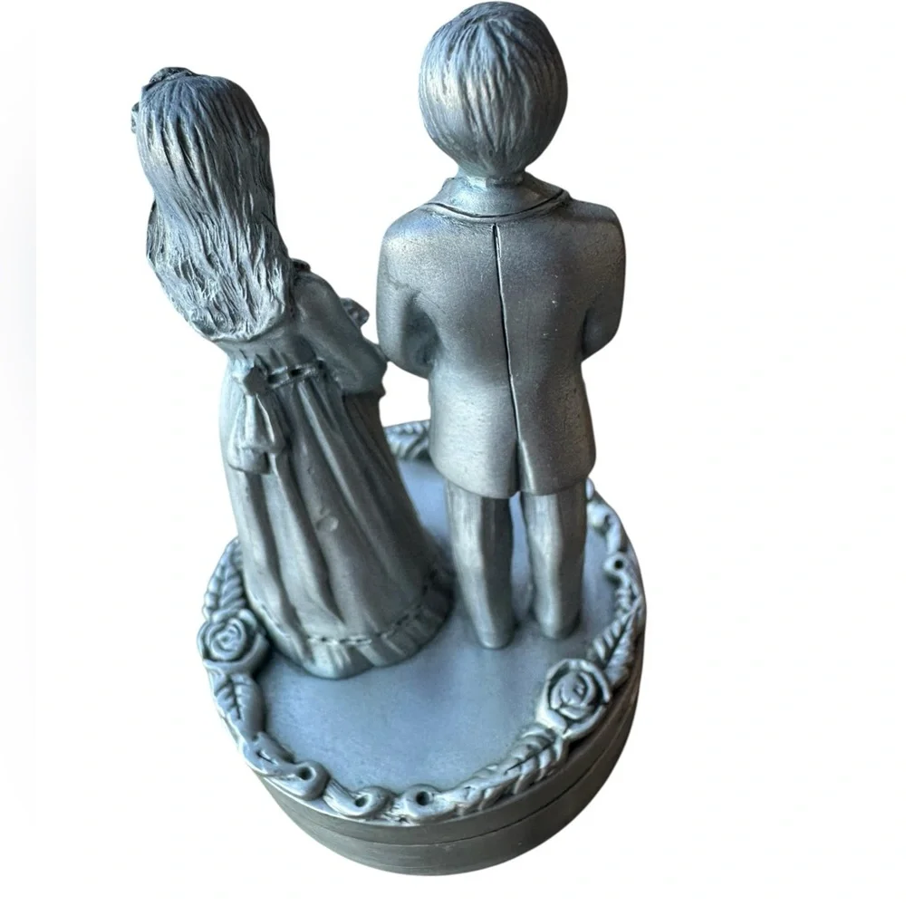 Vtg Pewter Wedding Bride Groom Ring Trinket Box Cake Topper Cottagecore Decor